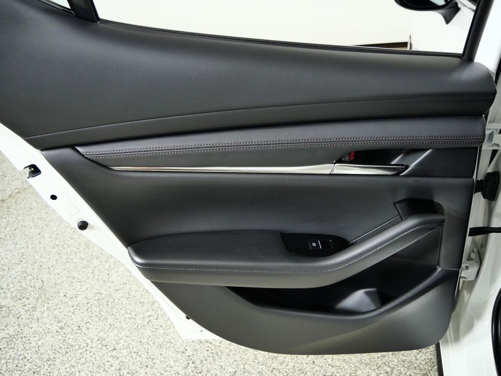 Thumbnail: 2025 Mazda Mazda3 - 30