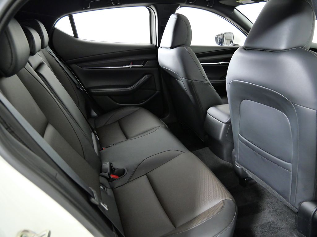 Thumbnail: 2025 Mazda Mazda3 - 10