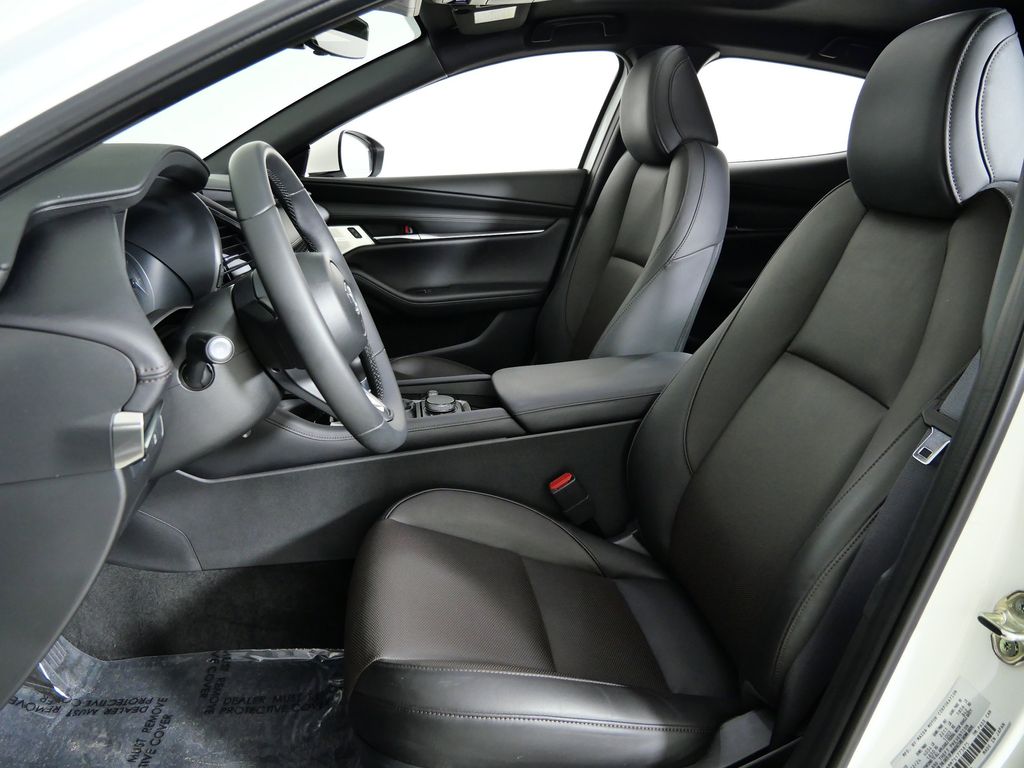 Thumbnail: 2025 Mazda Mazda3 - 35