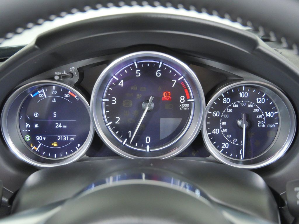 Thumbnail: 2026 Mazda MX-5 Miata - 13