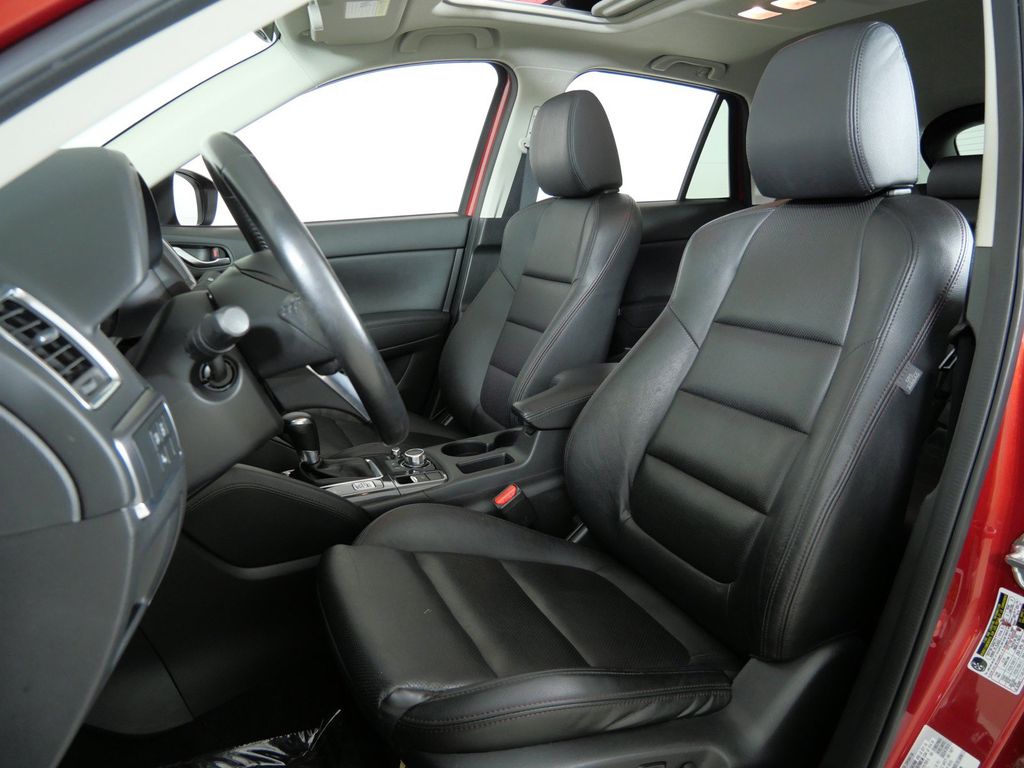Thumbnail: 2016 Mazda CX-5 - 36