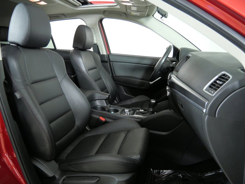 Thumbnail: 2016 Mazda CX-5 - 10