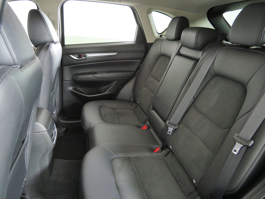 Thumbnail: 2021 Mazda CX-5 - 32