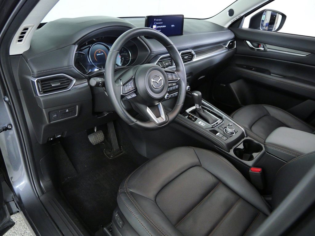 Thumbnail: 2022 Mazda CX-5 - 8