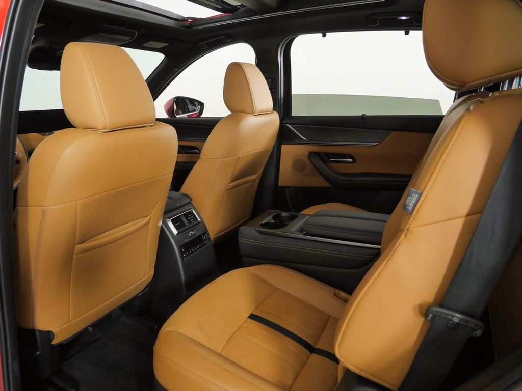 Thumbnail: 2024 Mazda CX-90 - 31
