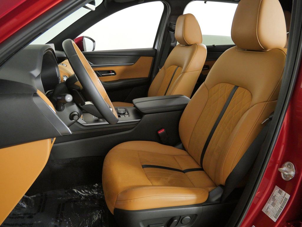 Thumbnail: 2024 Mazda CX-90 - 35