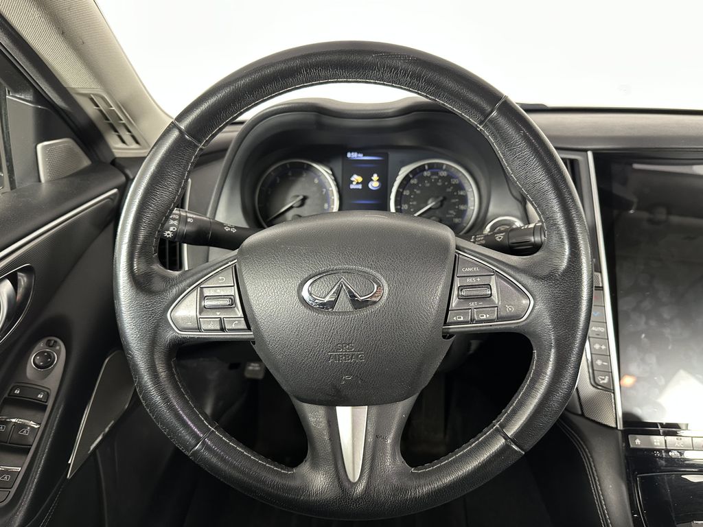 Thumbnail: 2017 INFINITI Q50 - 2