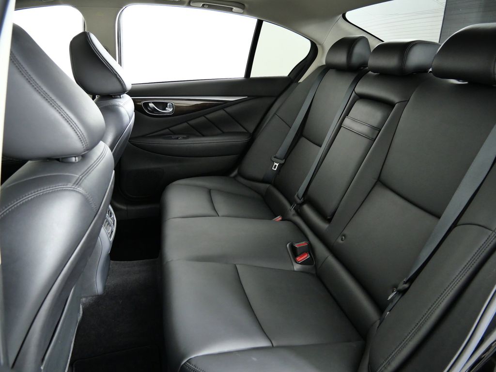 Thumbnail: 2018 INFINITI Q50 - 34