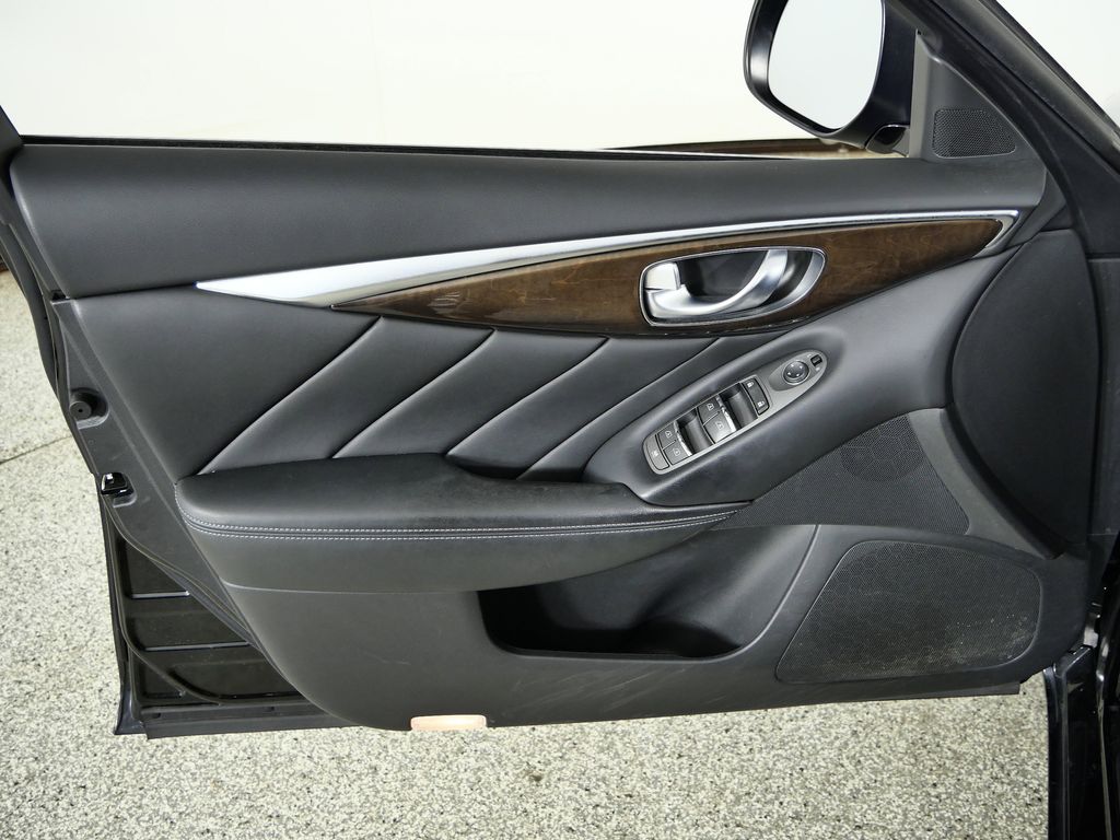 Thumbnail: 2018 INFINITI Q50 - 35