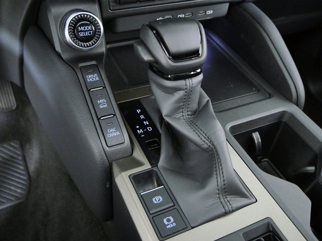Thumbnail: 2025 Toyota Land Cruiser - 15