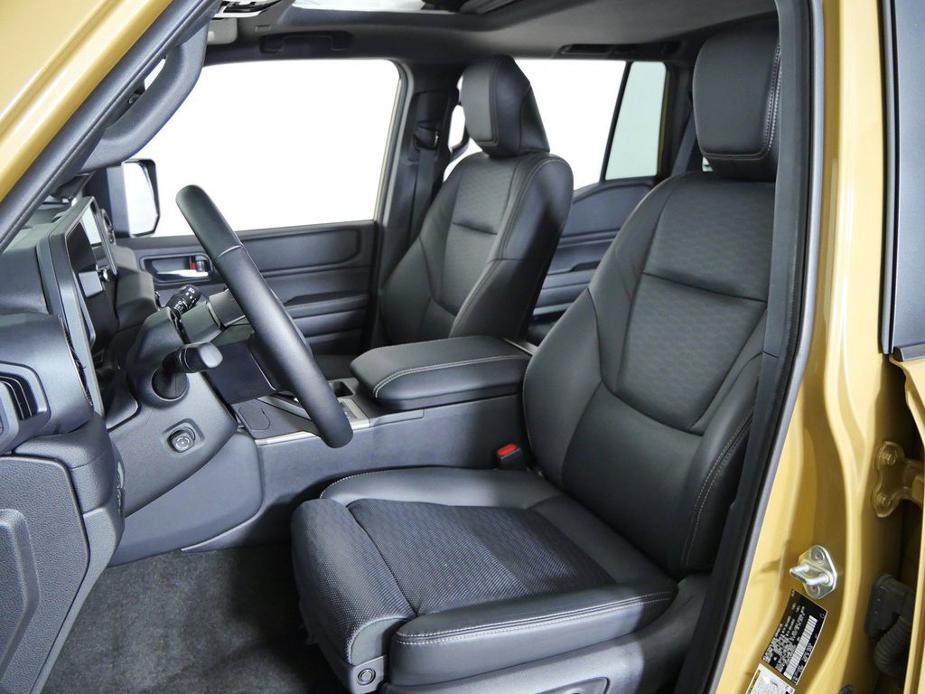 Thumbnail: 2025 Toyota Land Cruiser - 11