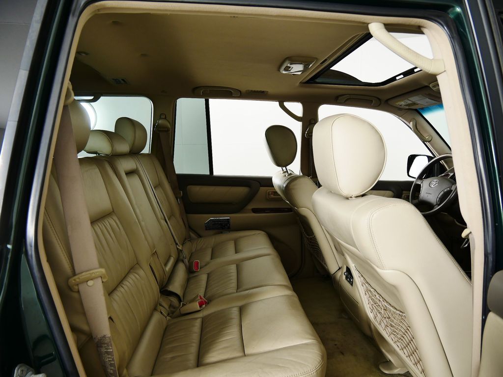 Thumbnail: 2004 Toyota Land Cruiser - 12