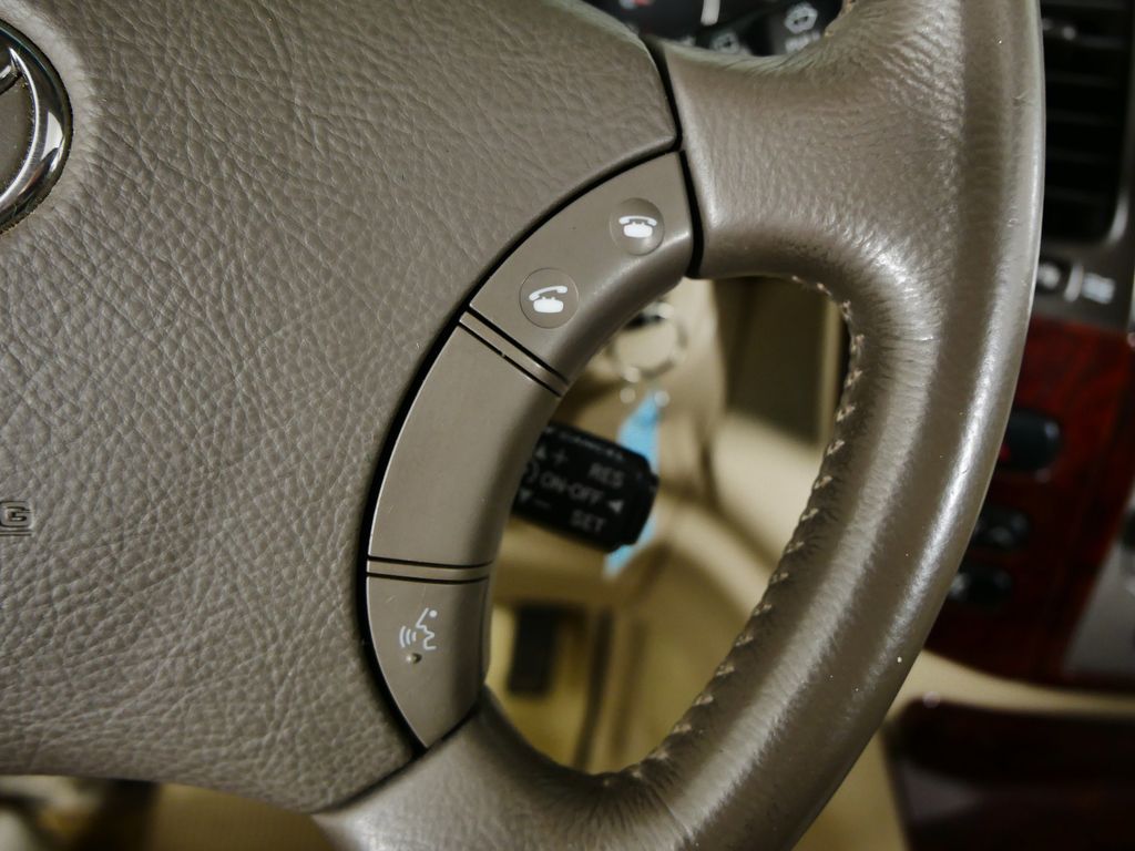 Thumbnail: 2004 Toyota Land Cruiser - 39