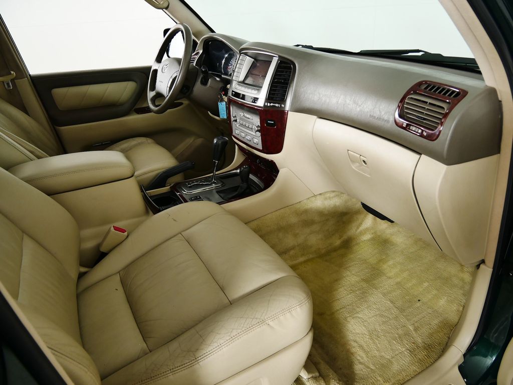 Thumbnail: 2004 Toyota Land Cruiser - 10