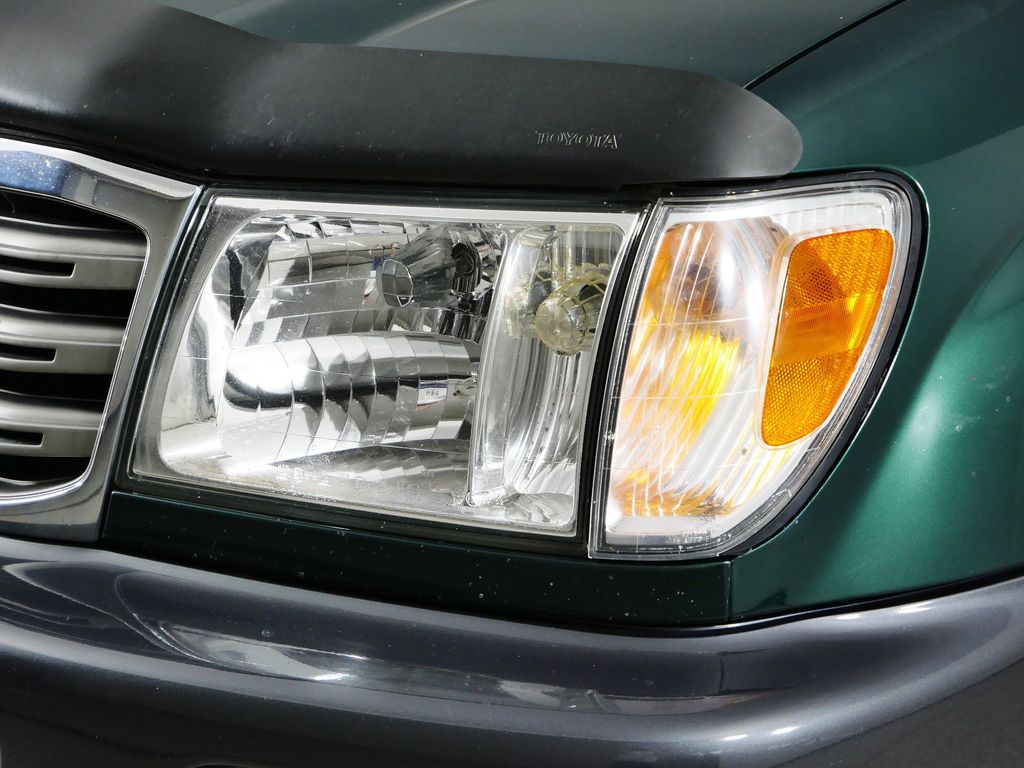 Thumbnail: 2004 Toyota Land Cruiser - 25