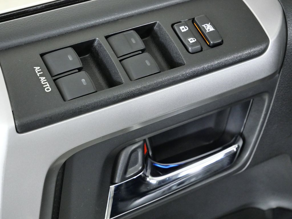 Thumbnail: 2022 Toyota 4Runner - 38