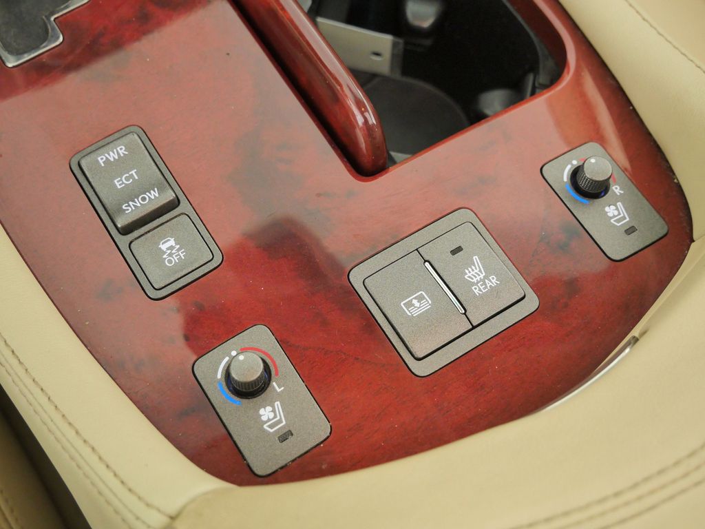Thumbnail: 2007 Lexus LS - 47