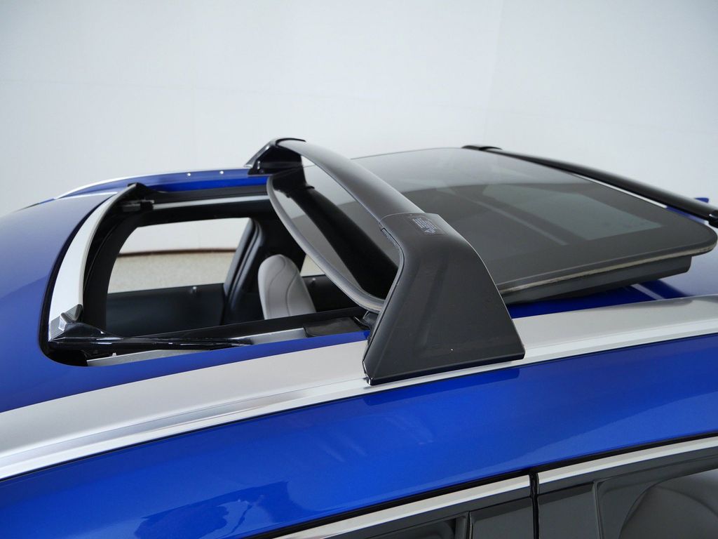 Thumbnail: 2024 Lexus UX - 27