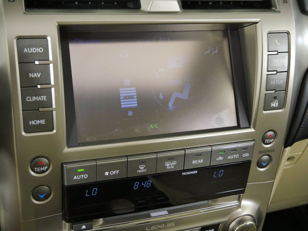 Thumbnail: 2021 Lexus GX - 45