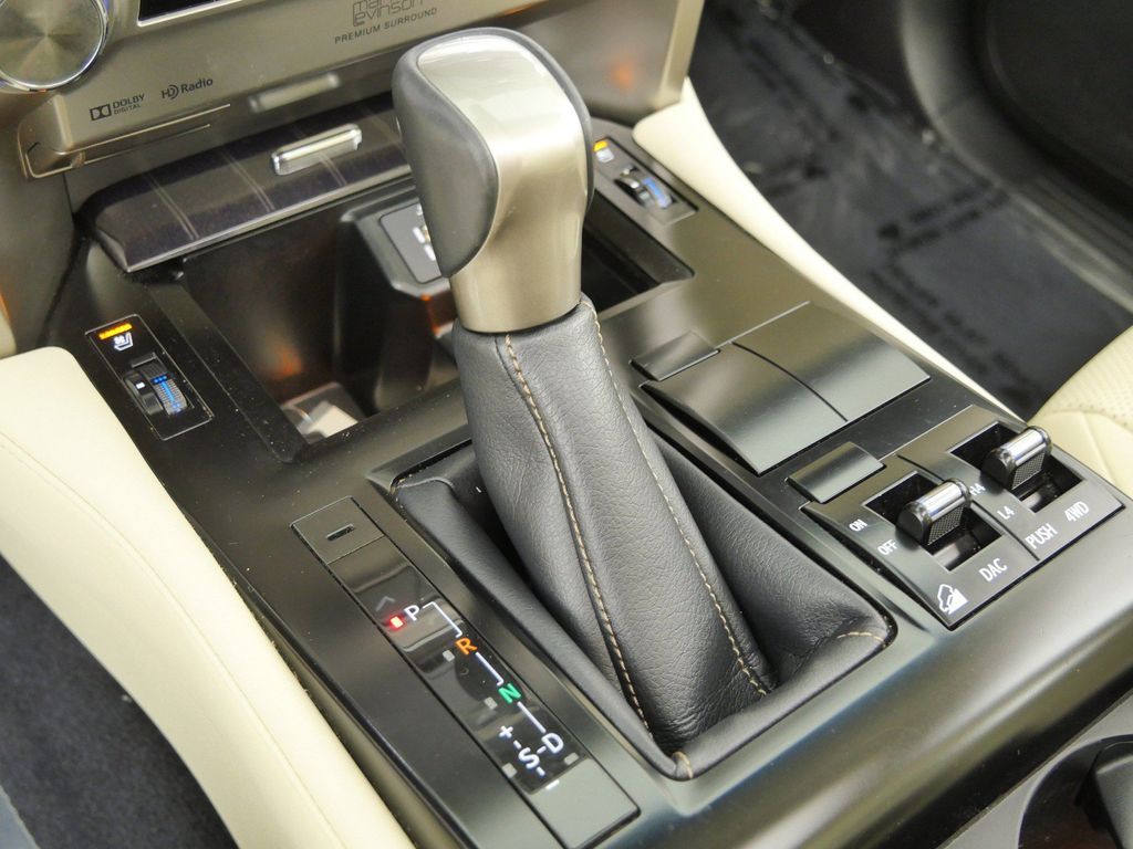 Thumbnail: 2021 Lexus GX - 46