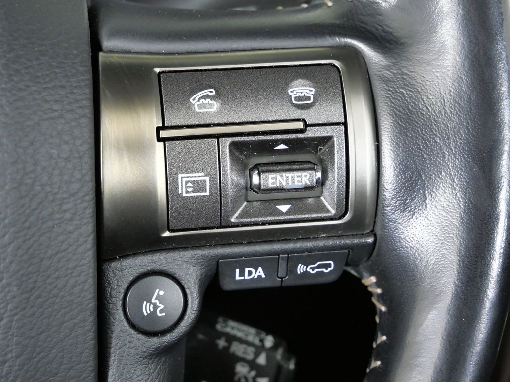 Thumbnail: 2016 Lexus GX - 42