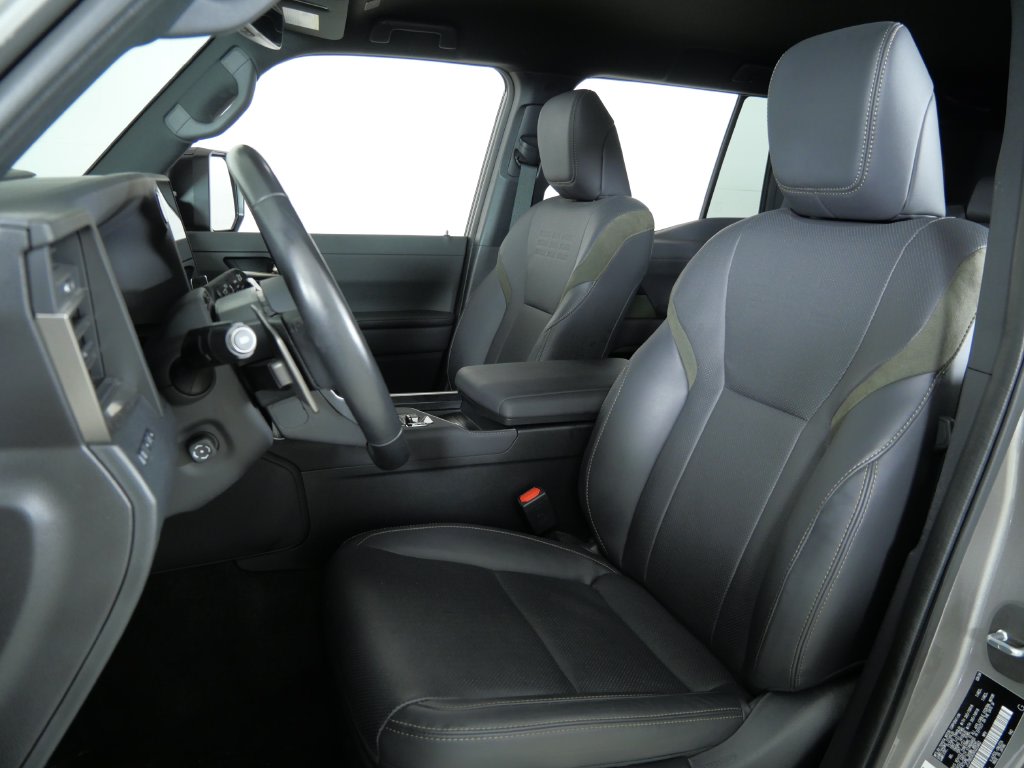 Thumbnail: 2024 Lexus ES - 34