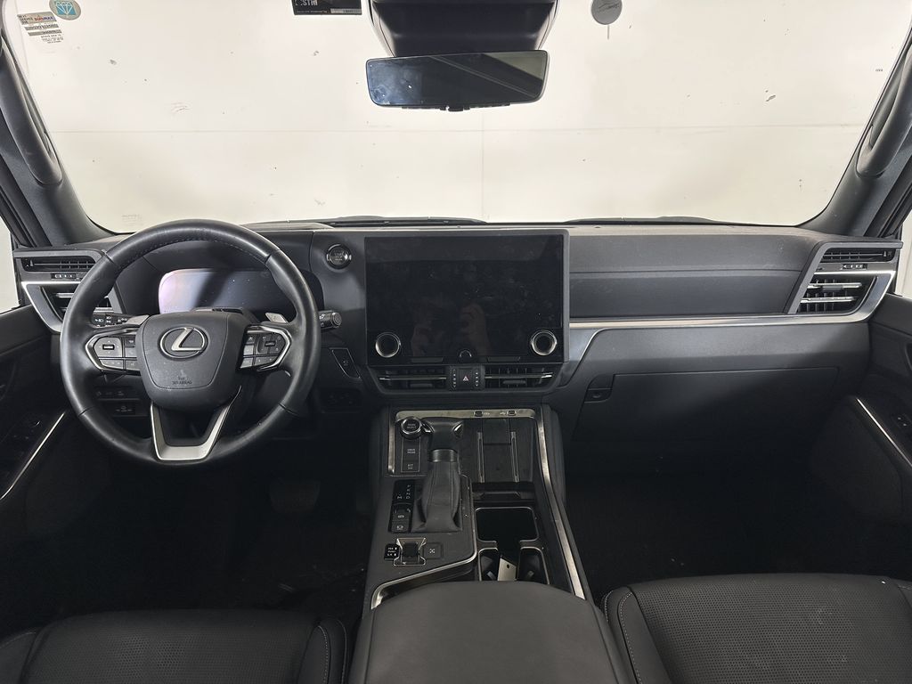 Thumbnail: 2025 Lexus ES - 6