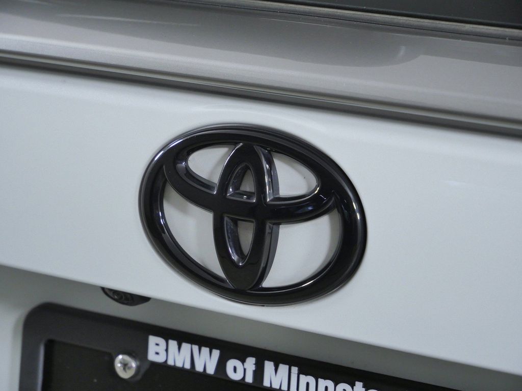 Thumbnail: 2025 Toyota RAV4 - 23