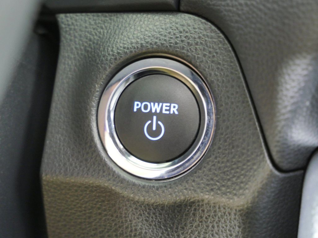 Thumbnail: 2025 Toyota RAV4 - 44