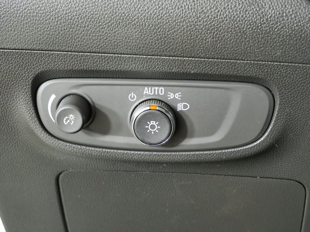 Thumbnail: 2024 Buick Encore GX - 36