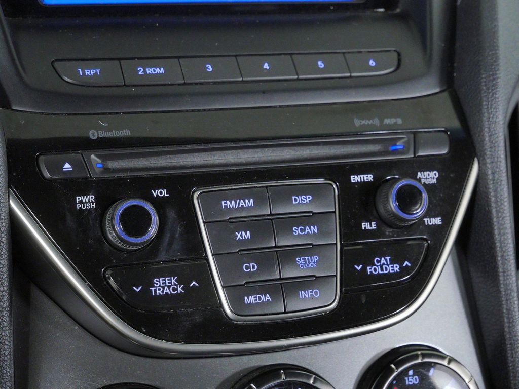 Thumbnail: 2015 Hyundai Genesis - 43