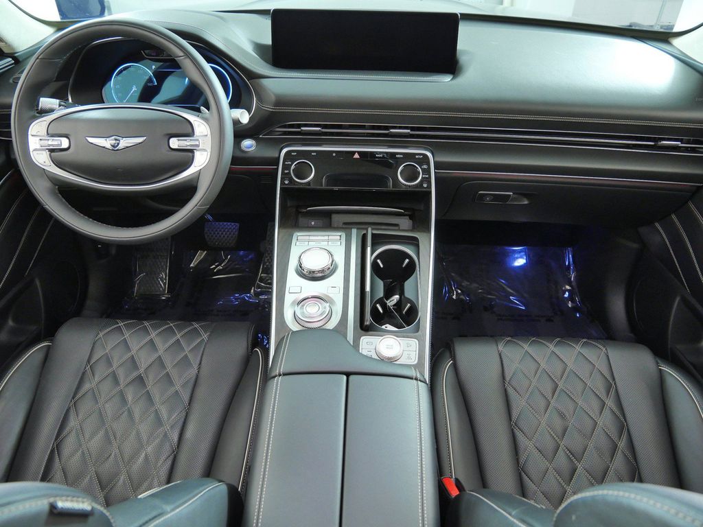 Thumbnail: 2024 Genesis GV80 - 2