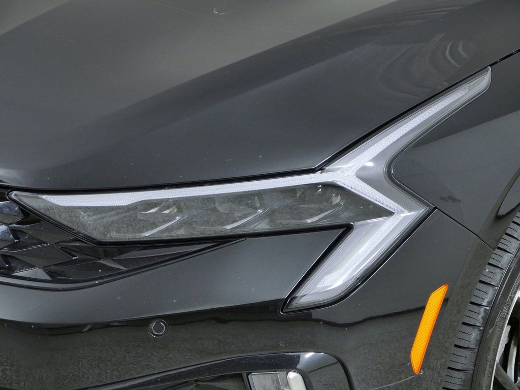 Thumbnail: 2025 Kia K5 - 17
