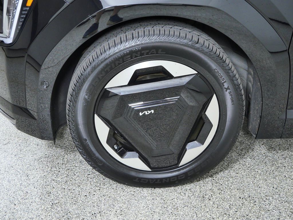 Thumbnail: 2024 Kia EV9 - 26