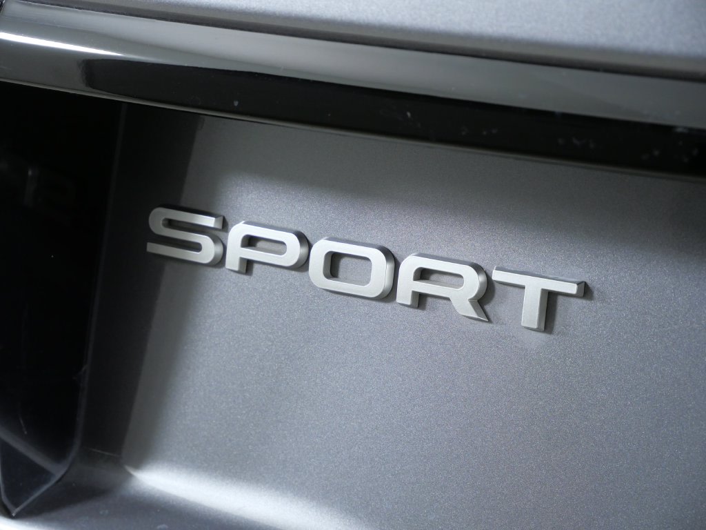 Thumbnail: 2024 Land Rover Discovery Sport - 22