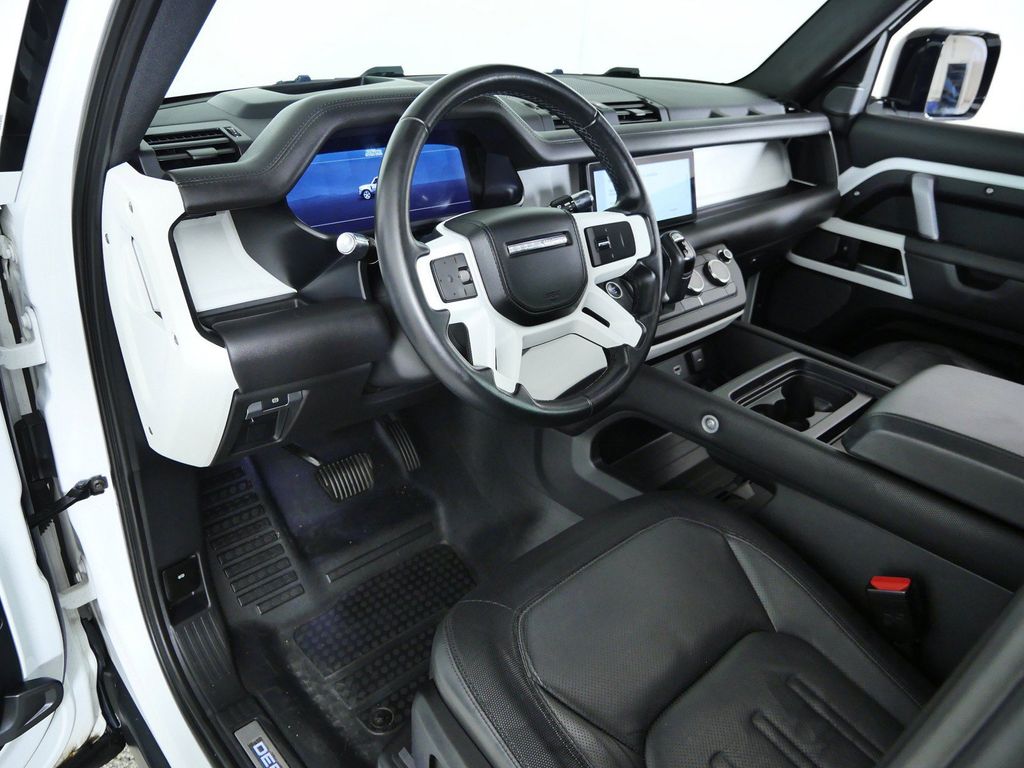 Thumbnail: 2021 Land Rover Defender - 8