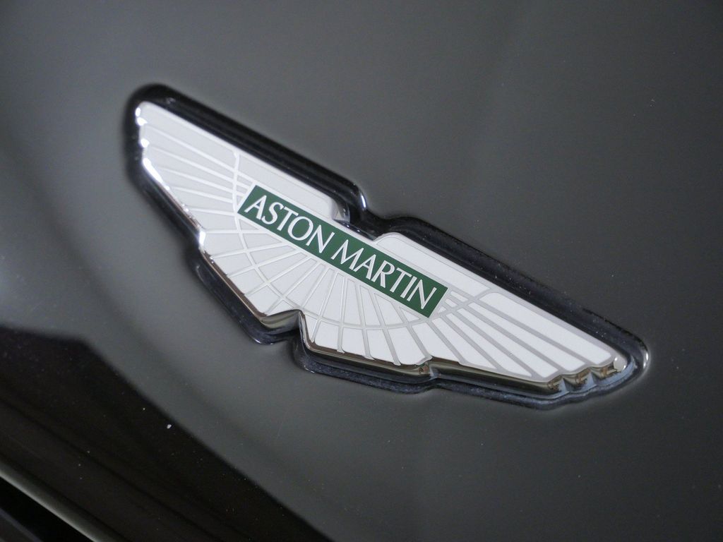 Thumbnail: 2020 Aston Martin DB11 - 6