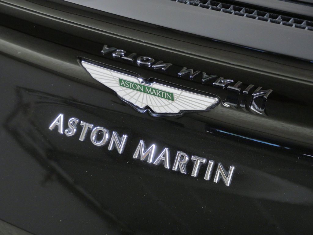 Thumbnail: 2020 Aston Martin DB11 - 23
