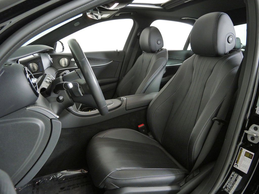 Thumbnail: 2023 Mercedes-Benz E-Class - 37