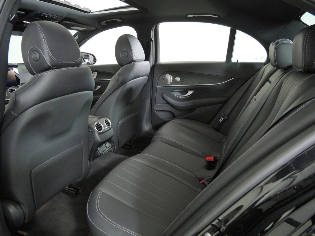 Thumbnail: 2023 Mercedes-Benz E-Class - 34