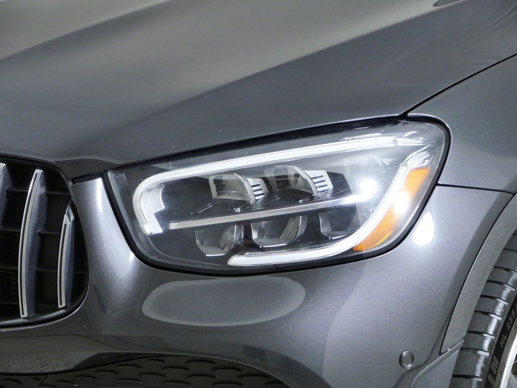 Thumbnail: 2021 Mercedes-Benz GLC - 19