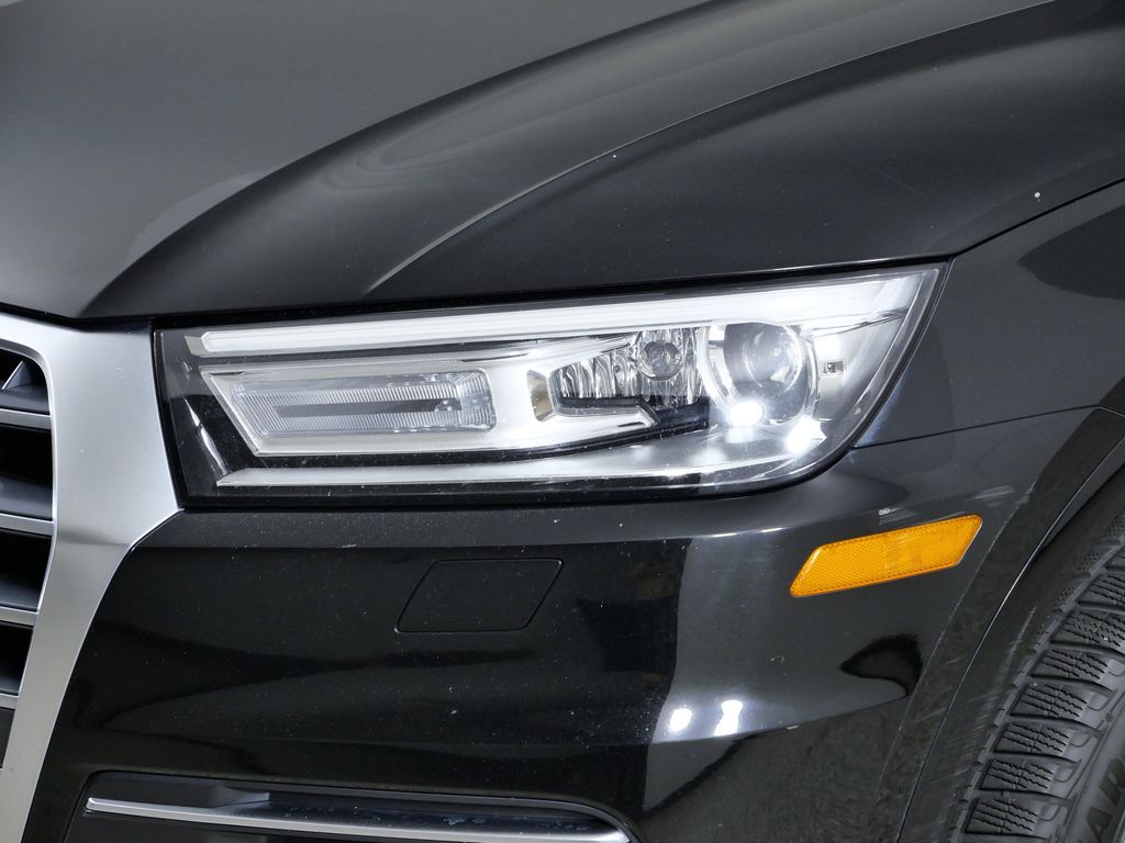 Thumbnail: 2018 Audi Q5 - 17