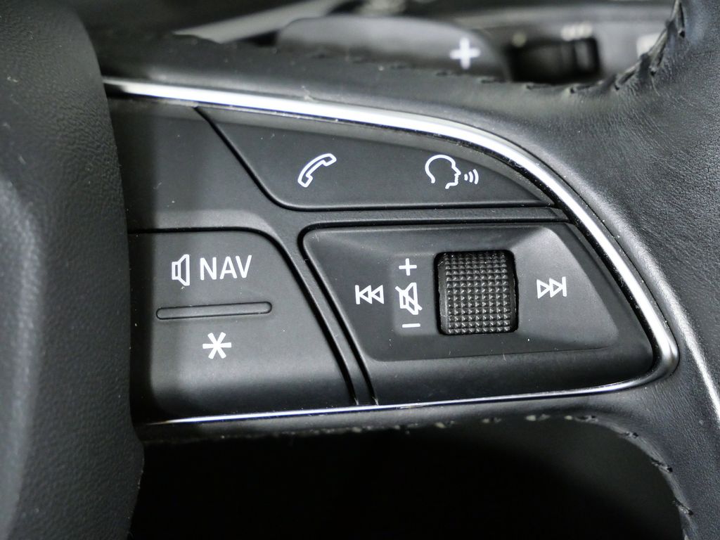 Thumbnail: 2018 Audi Q5 - 45