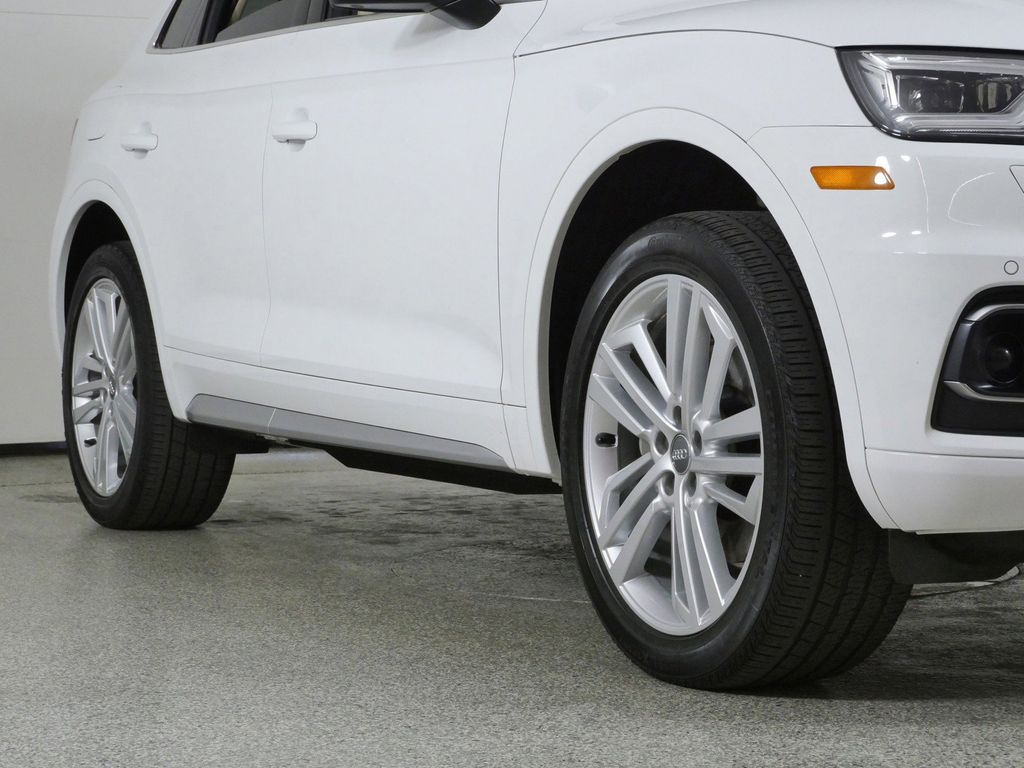 Thumbnail: 2018 Audi Q5 - 8