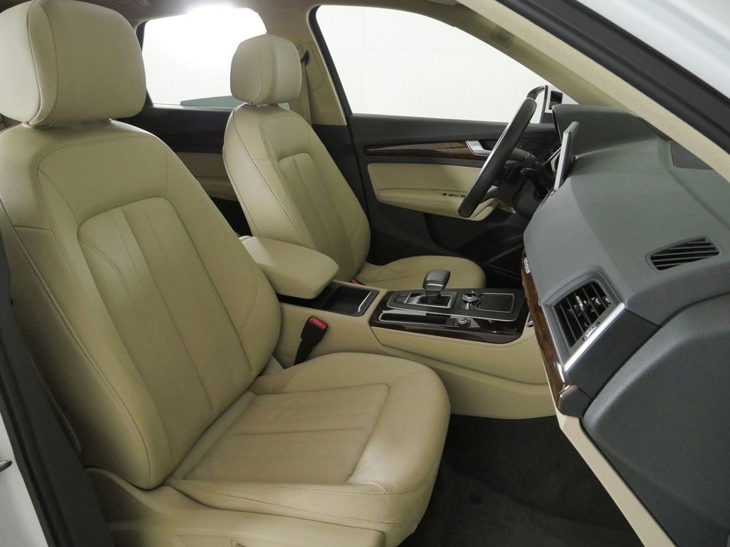 Thumbnail: 2018 Audi Q5 - 10