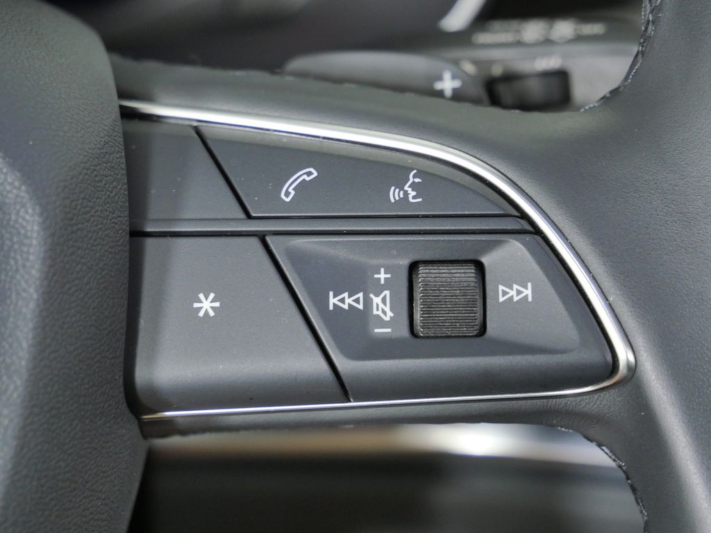 Thumbnail: 2024 Audi Q3 - 45