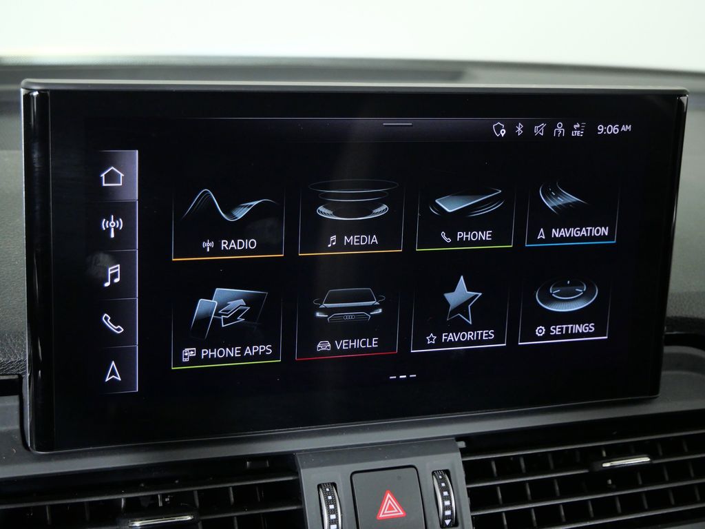 Thumbnail: 2023 Audi Q5 - 12