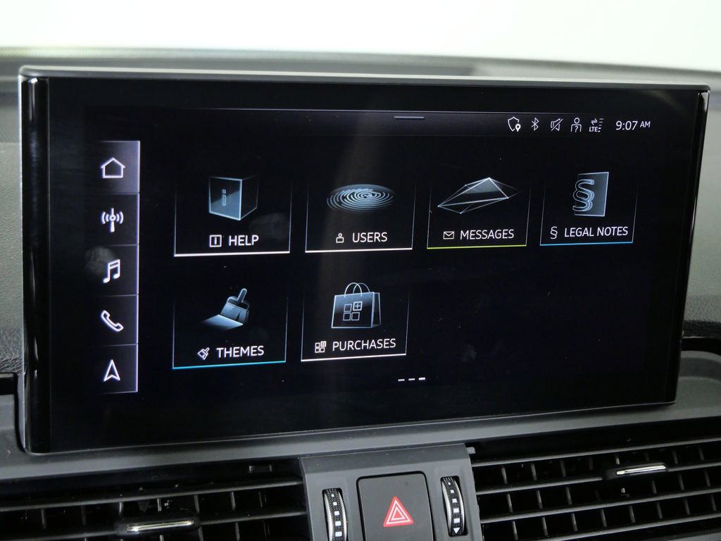 Thumbnail: 2023 Audi Q5 - 45