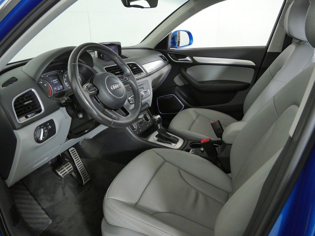 Thumbnail: 2017 Audi Q3 - 36