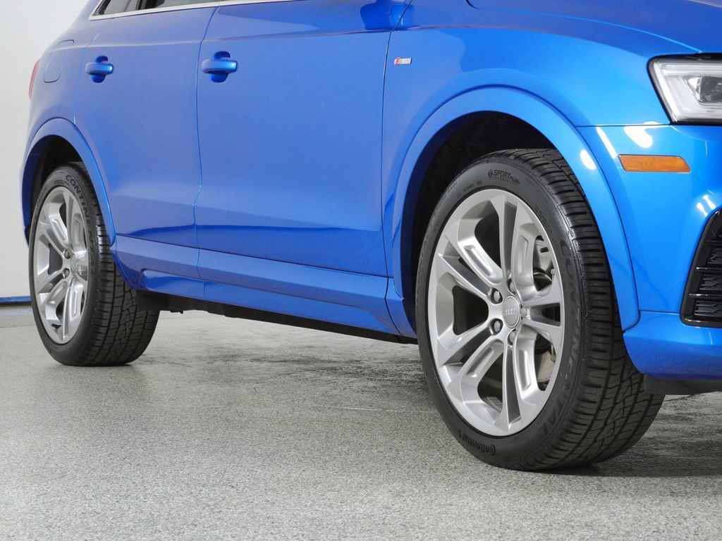 Thumbnail: 2017 Audi Q3 - 8